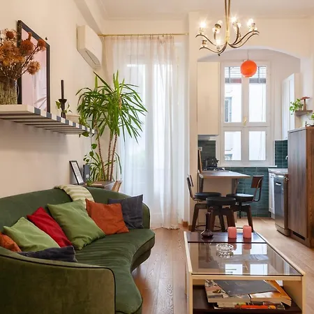 Apartament Uberti 31 - Di Charme In Palazzo D'epoca *